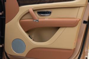 Bentley Bentayga V8 Centenary Specifications 2020 года  (UAE)